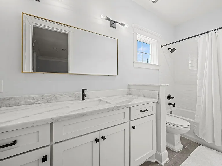 301 Cordell St — Photo 25