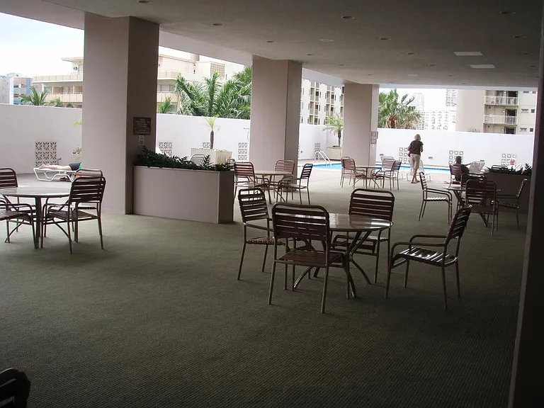 2240 Kuhio Ave #25 — Photo 15