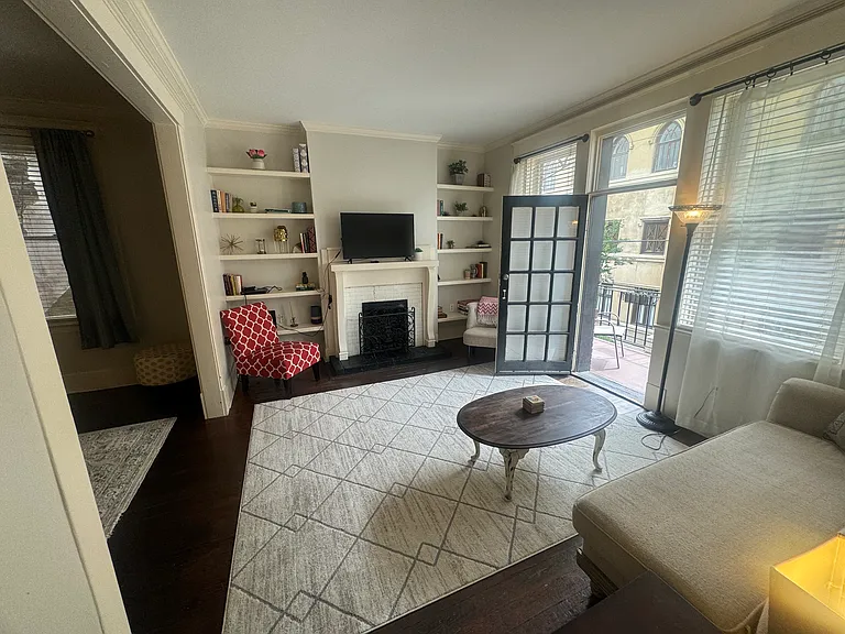 339 Whitaker St #3 — Photo 17