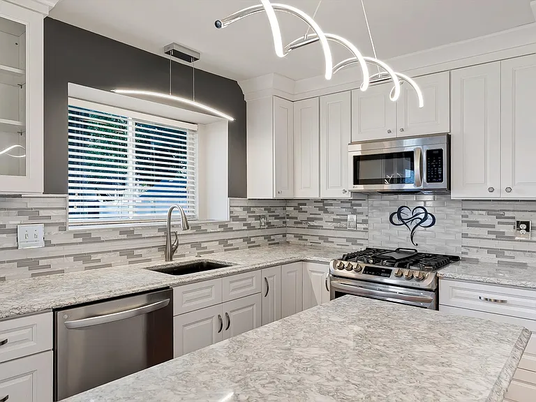 1203 Ashford Place Dr — Photo 10