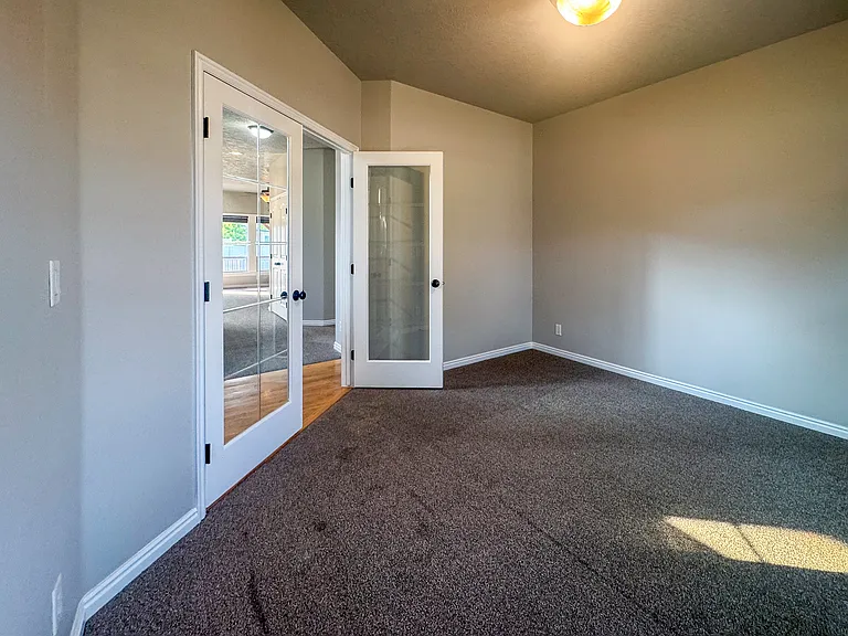 1223 W Cobblefield Ct — Photo 6