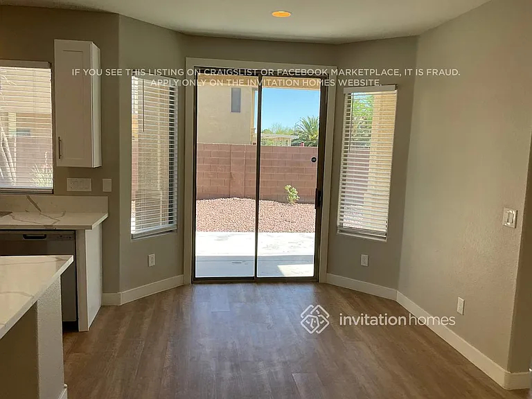 9133 Little Horse Ave — Photo 7