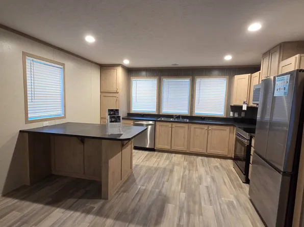 80 Rex Aire Ct, Arnold, MO 63010