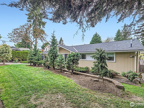 2nd image of 302 18th Avenue