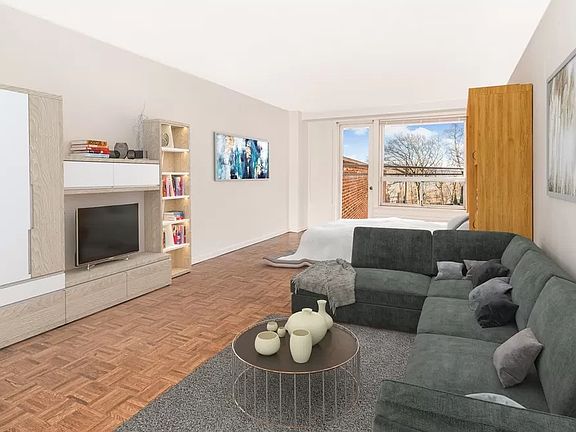 4th image of 2575 Palisade Ave APT 1H