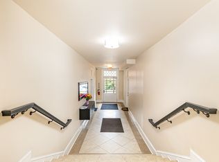 209 Hanover St APT 3, Fredericksburg, VA 22401