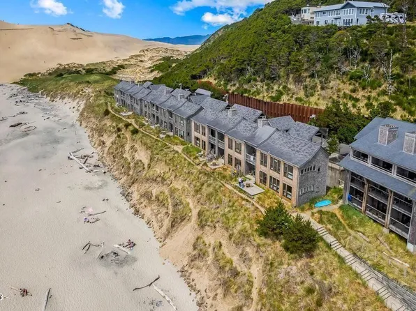 33000 Cape Kiwanda Dr #13-43, Pacific City, OR 97135