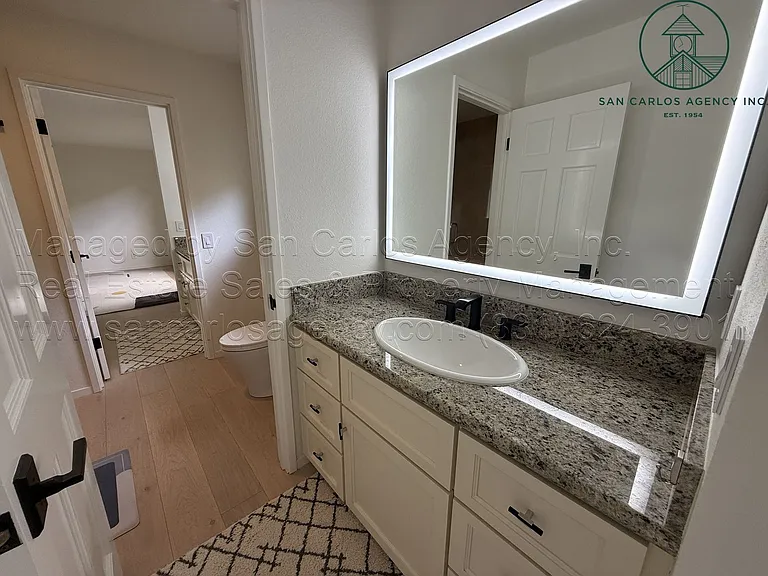 8072 Lake Pl — Photo 21