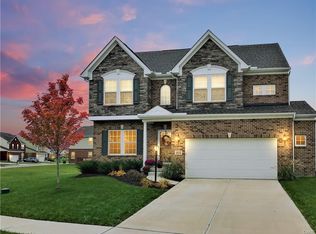 1623 Cedar Creek Dr, Centerville, OH 45458