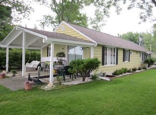 W5824 Cedar Ave, Shawano, WI 54166