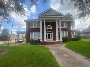 2290 Liberty St, Beaumont, TX 77701