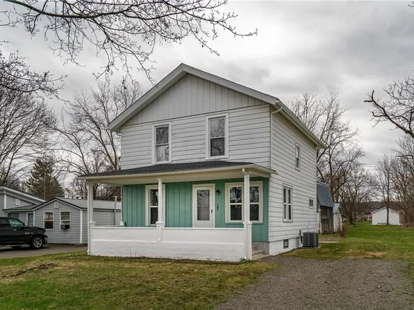 17 Vermont St, Nunda, NY 14517