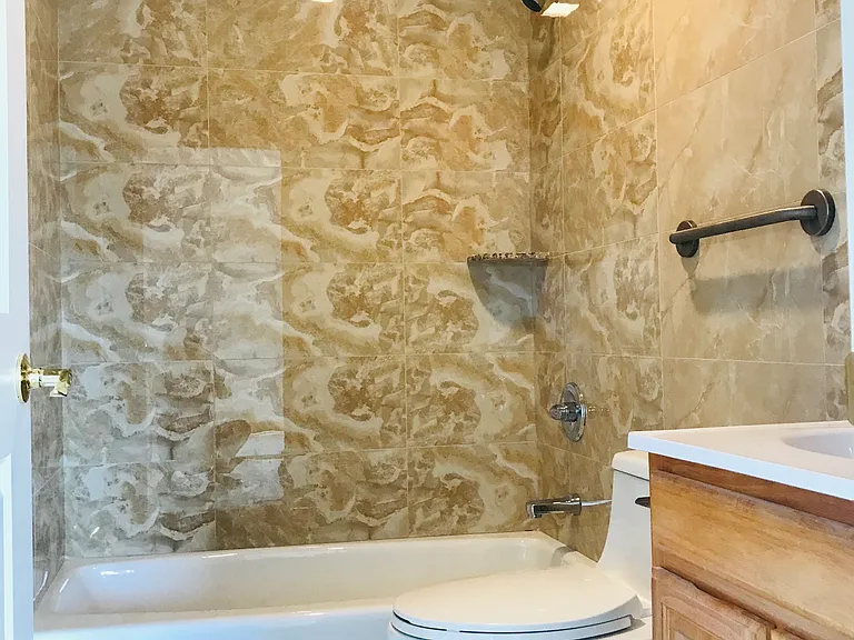 730 Harrison Ave #11 — Photo 16