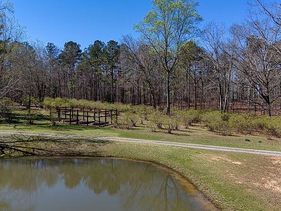 2nd image of 1059 Radio Springs Rd SW