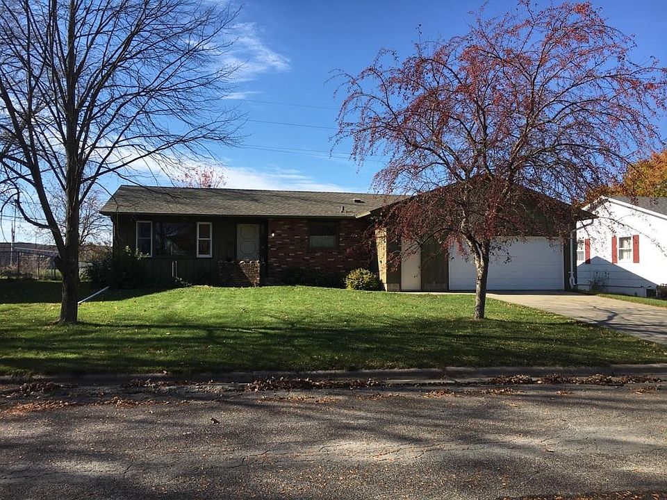 1st image of 501 6th Ave NW