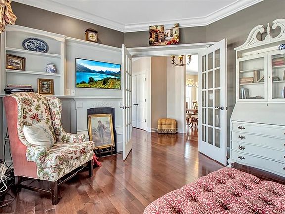 2nd image of 9073 Bancroft Dr