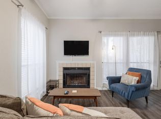 802 S 1st St #Id1054235p, Austin, TX 78704