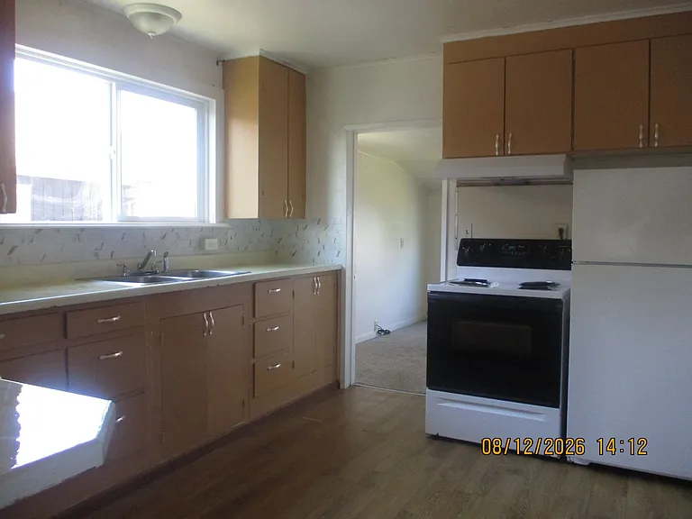 1227 Chenault Ave — Photo 12