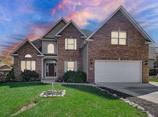 2453 Honelee Ct, Valparaiso, IN 46385