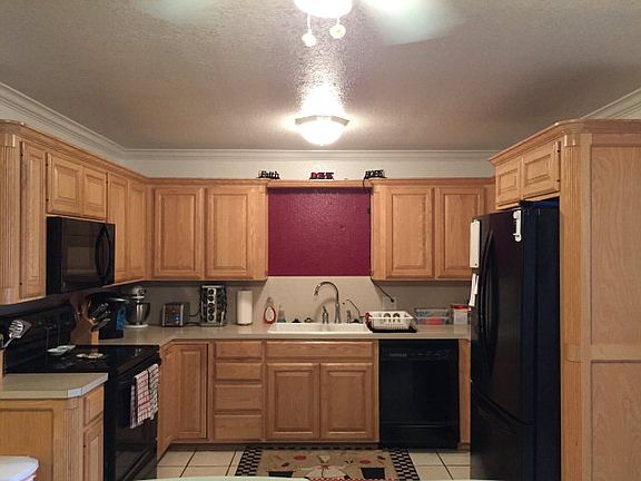 4th image of 1209 E 18th St