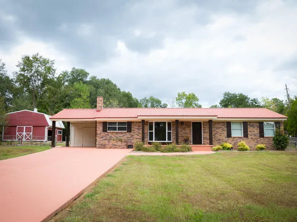 205 E Wisconsin Ave, Bonifay, FL 32425