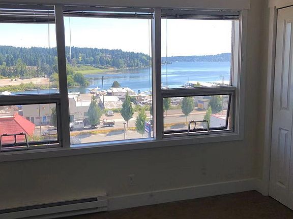 3rd image of 6321 NE 181st St APT 9