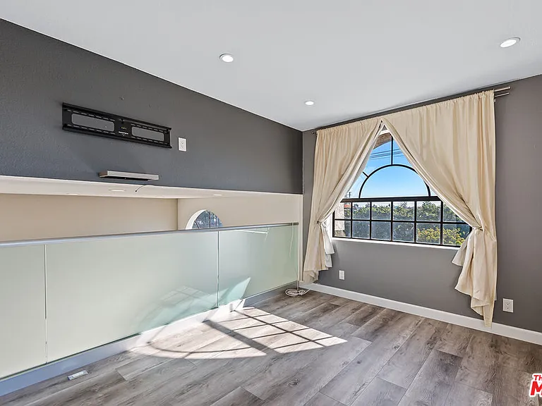 3780 Ocean View Ave #2 — Photo 17
