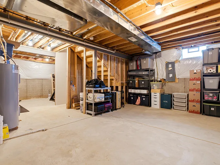 7333 Jergenson Way — Photo 40