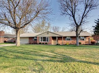 3658 S Amblewood Cir, Lima, OH 45806