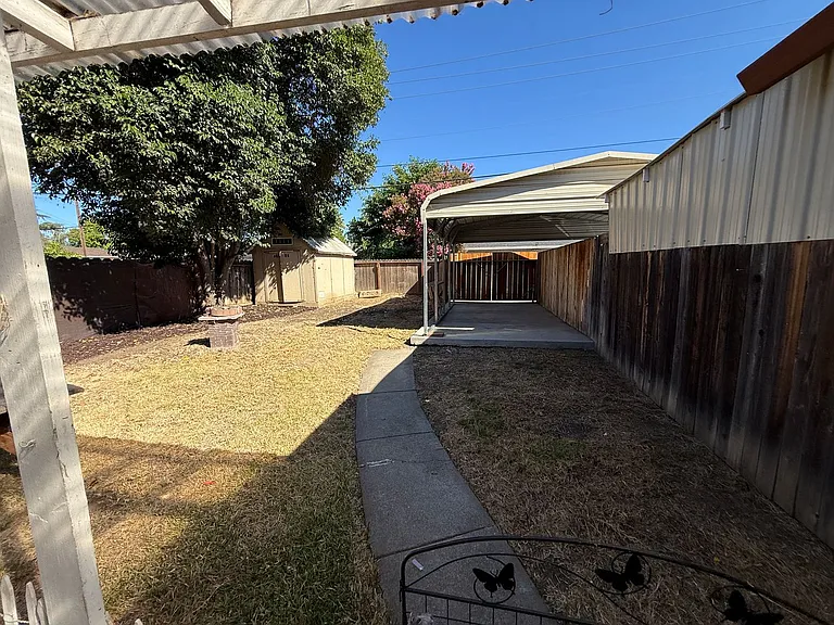 611 Fairview Dr — Photo 18