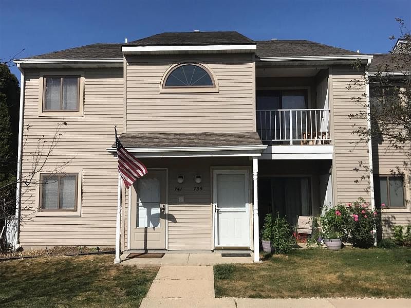 Front of the unit.
