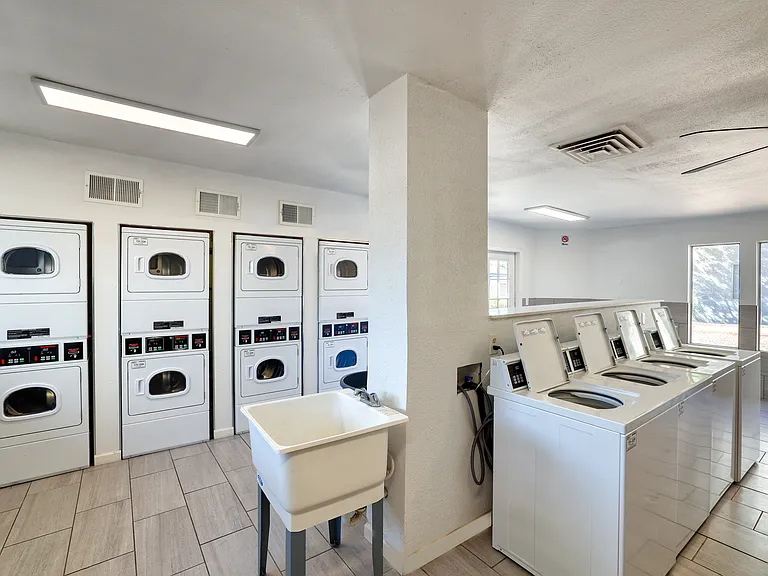 Jerome Apartments — Photo 17