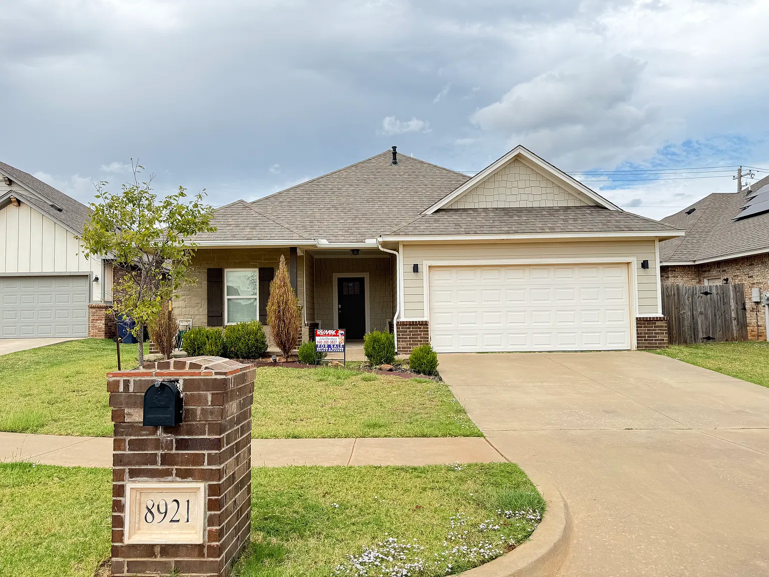 4 bed, 1576 sqft, $1,850 — Photo 1