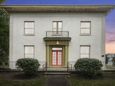 156 N Main St, London, OH, 43140