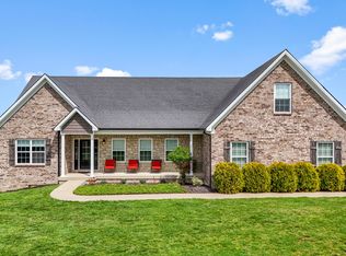 112 Fairfield Farm Rd, Georgetown, KY
