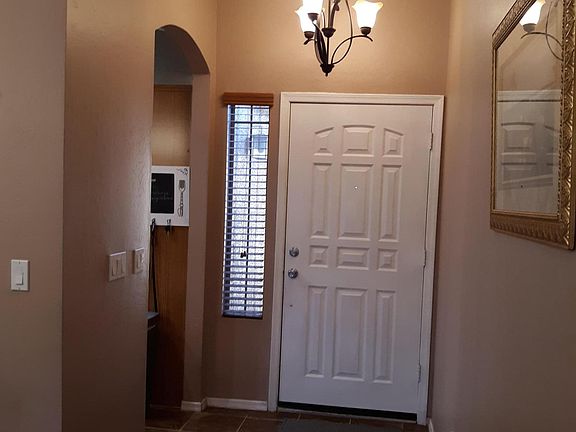 3rd image of 10910 E Diamond Ave