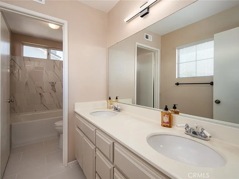 31255 Slate St #31255 — Photo 12
