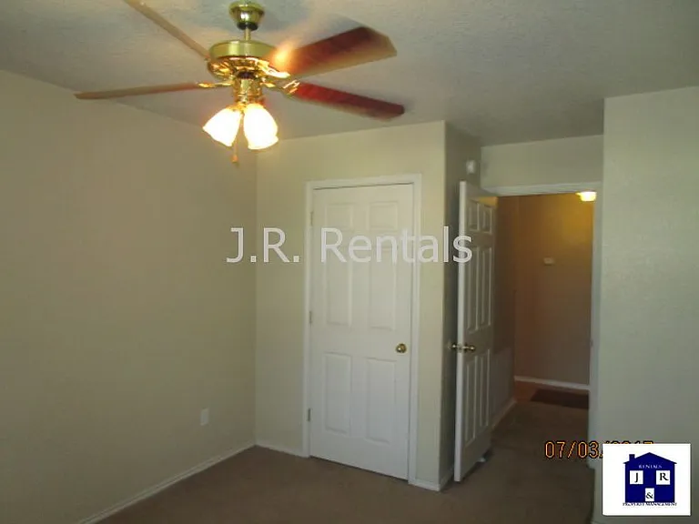 5510 Shawn Dr — Photo 72
