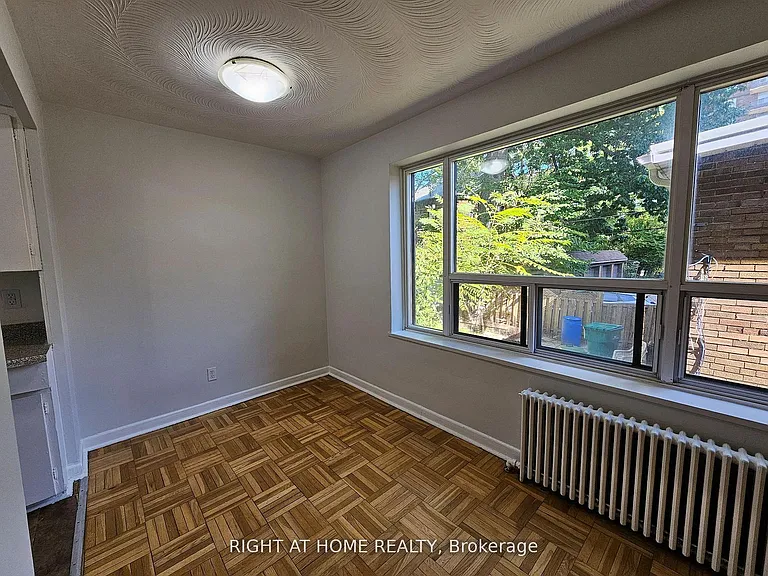 20 Cosburn Ave #207 — Photo 13