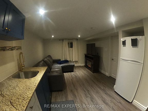 5th image of 10 Lady Bank Rd #Basement