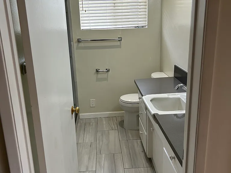 Bathroom/Shower