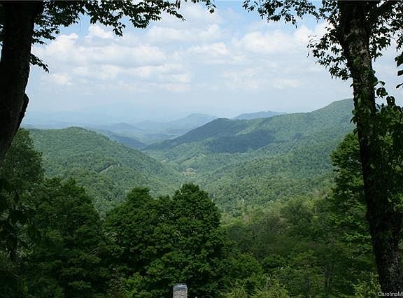 2nd image of 550 Overlook Dr
