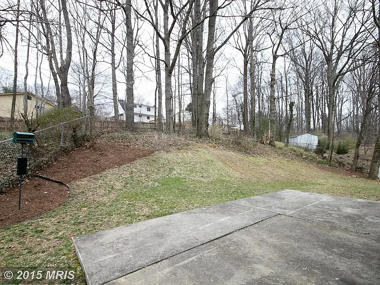 5115 Thackery Ct — Photo 24