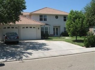441 S Redwood Dr, Reedley, CA 93654