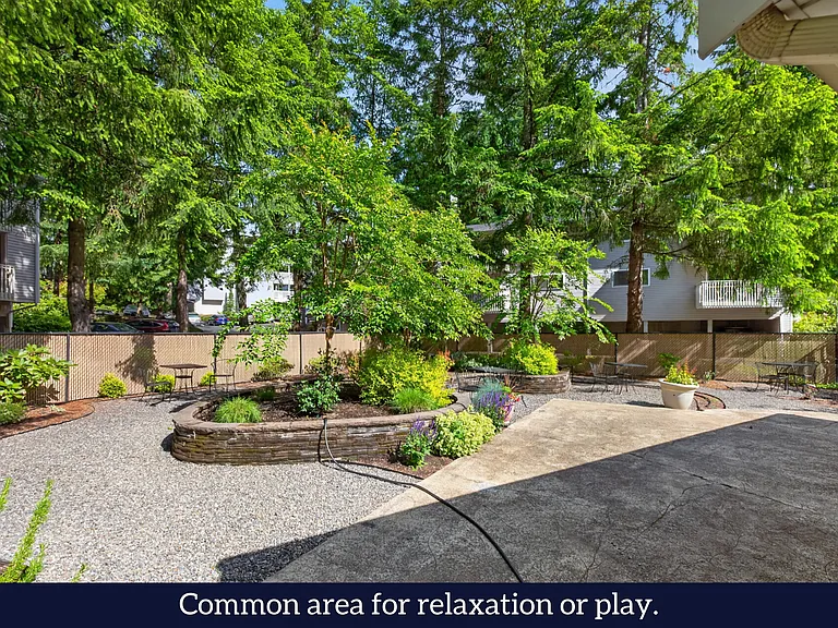 14435 NE 40th St #B201 — Photo 27