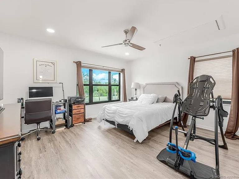 3901 SE Saint Lucie Blvd #44 — Photo 33