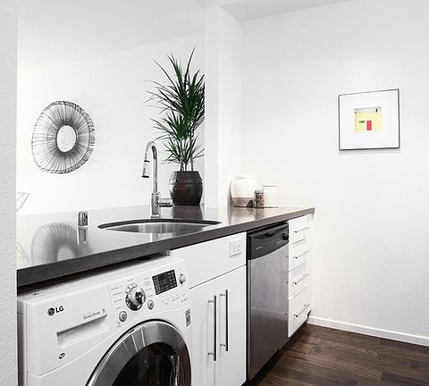 5th image of 141 S Clark Dr APT 205
