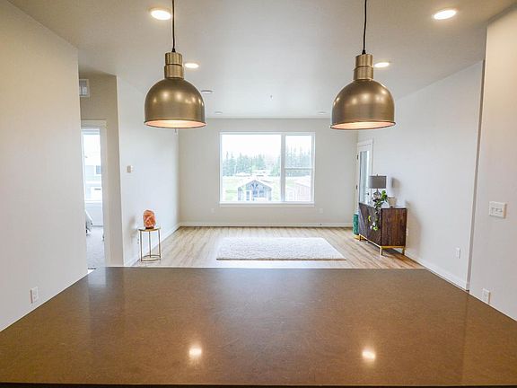 3rd image of 2222B Willow Dr Unit 38