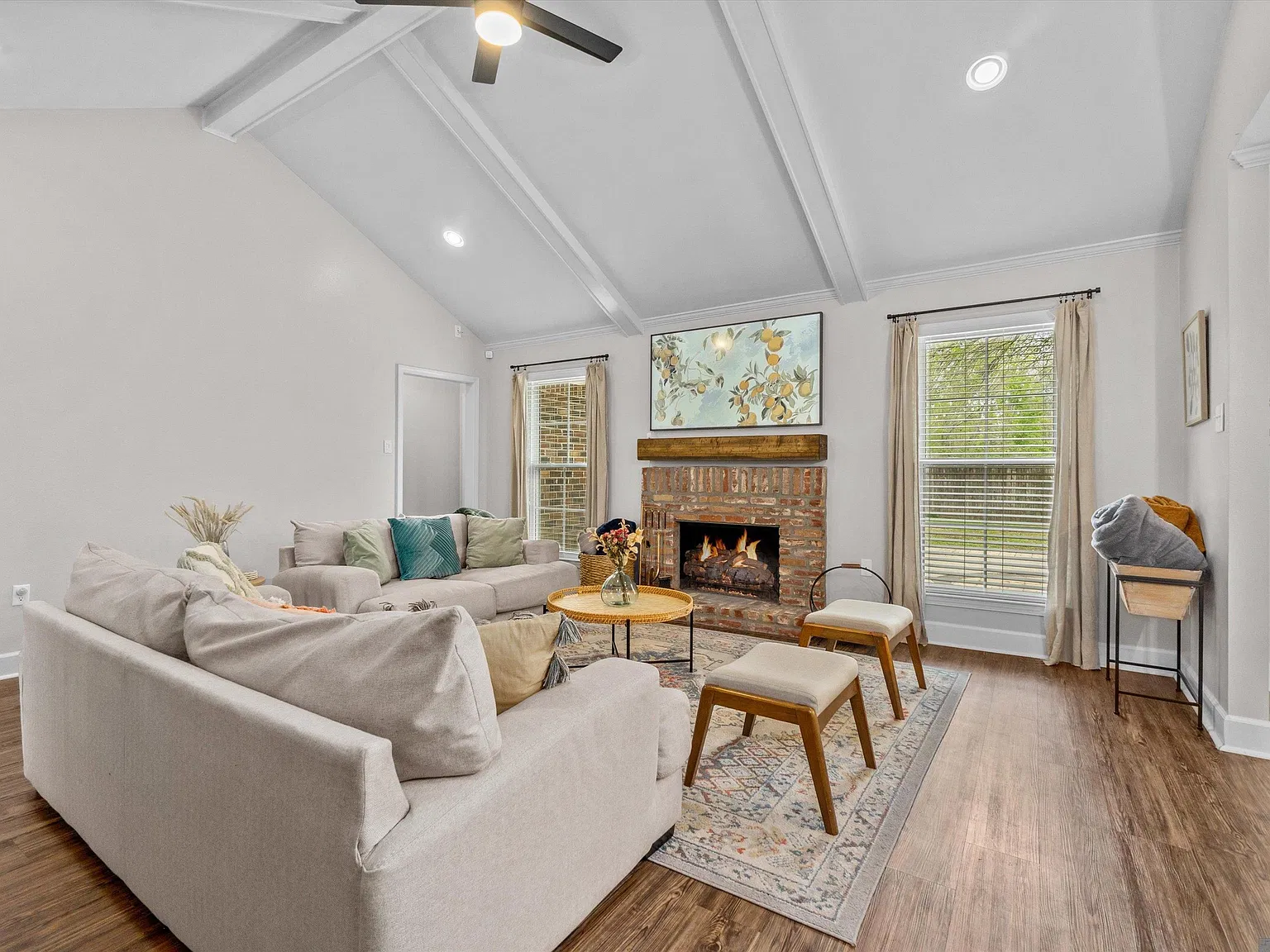3 bed, 1757 sqft, $1,900 — Photo 3