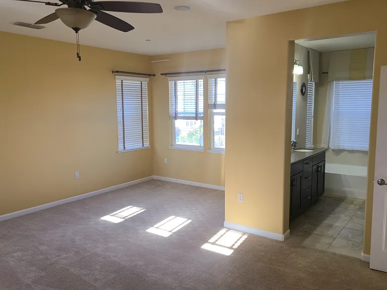 296 W Moraga St — Photo 29
